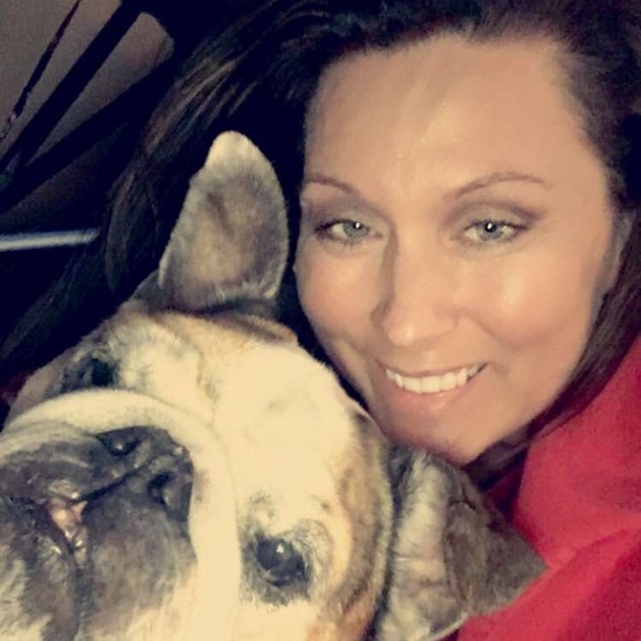 Meet your Posher, Manuelntonya - Picture 2 of 2